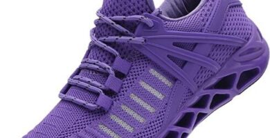 purple running shoes